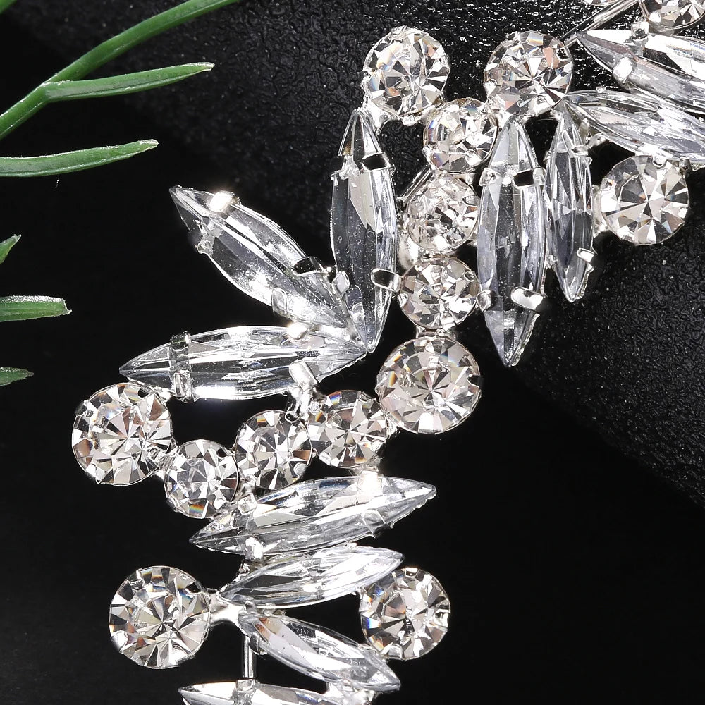 Lady Crystal Ear Cuff