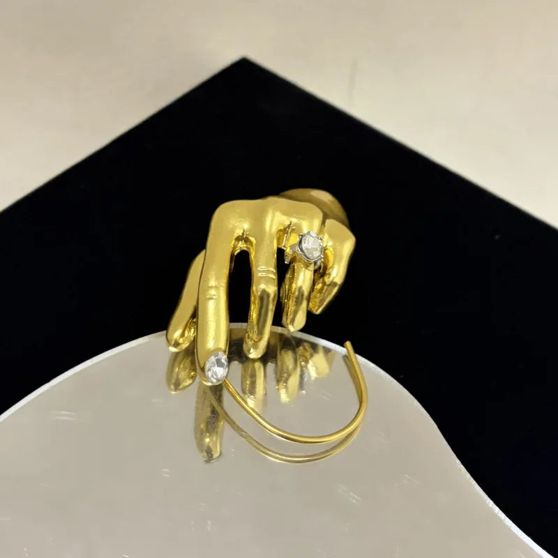 1PCExaggertaed Metal Hand Left Earcuff